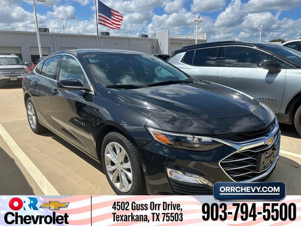 2025 Chevrolet Malibu 1LT — photo 1 of 30