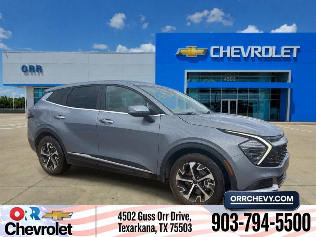 2024 Kia Sportage EX — photo 1 of 16