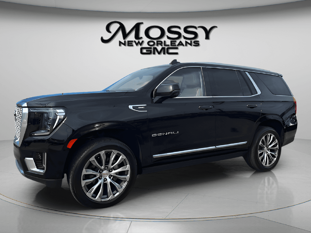2023 GMC Yukon Denali — photo 1 of 5