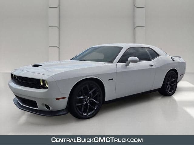 2023 Dodge Challenger R/T — photo 1 of 31