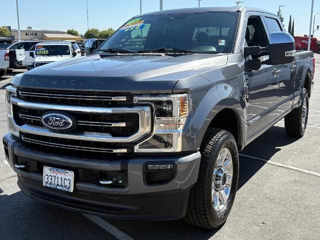 2021 Ford Super Duty F-350 SRW Platinum — photo 1 of 28