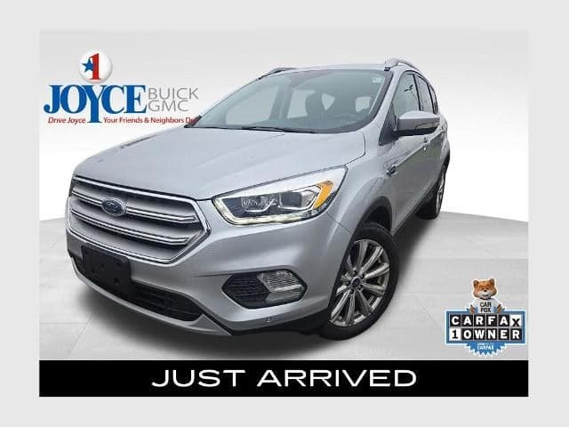 2018 Ford Escape Titanium — photo 1 of 13