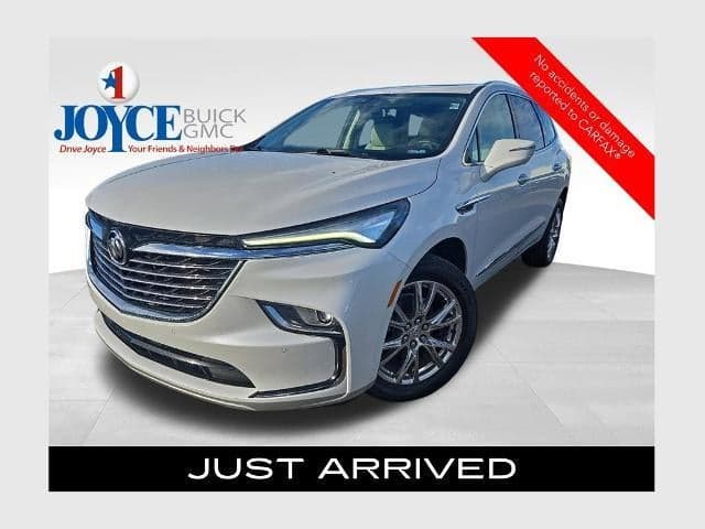 2024 Buick Enclave Essence — photo 1 of 5