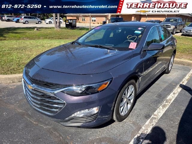 2025 Chevrolet Malibu 1LT — photo 1 of 5