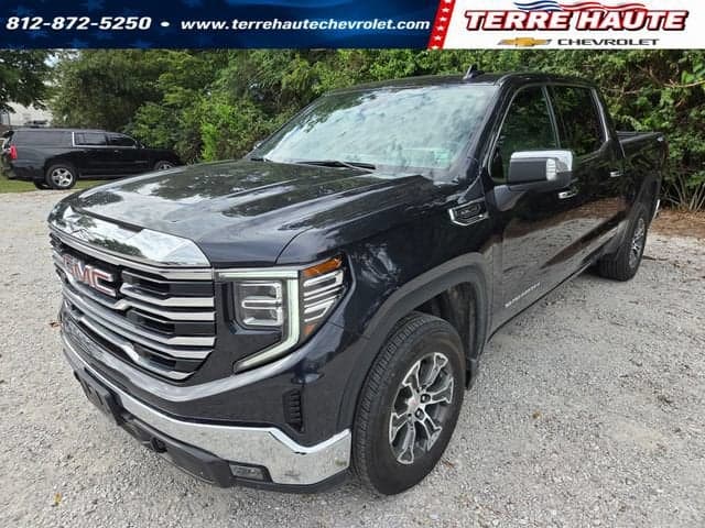 2025 GMC Sierra 1500 SLT — photo 1 of 33