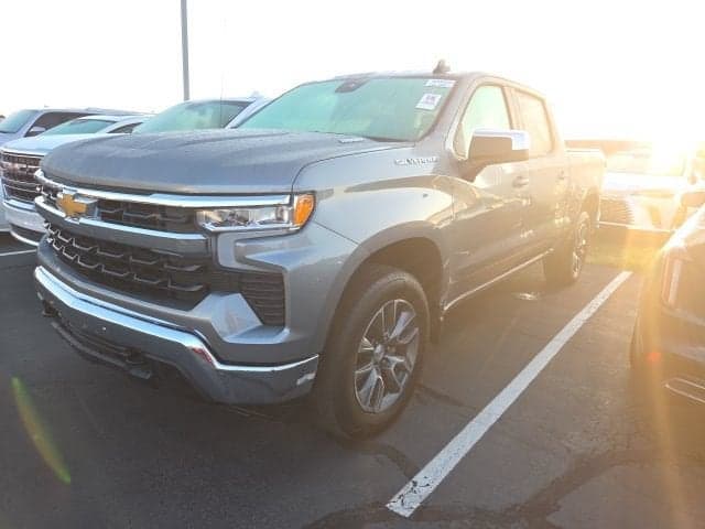 2025 Chevrolet Silverado 1500 LT (2FL) — photo 1 of 22