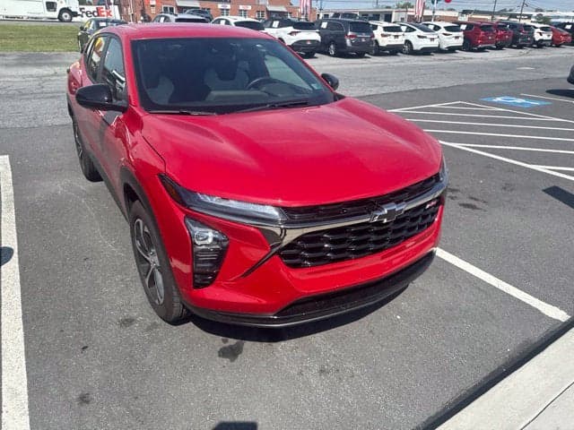 2026 Chevrolet Trax 1RS — photo 1 of 3