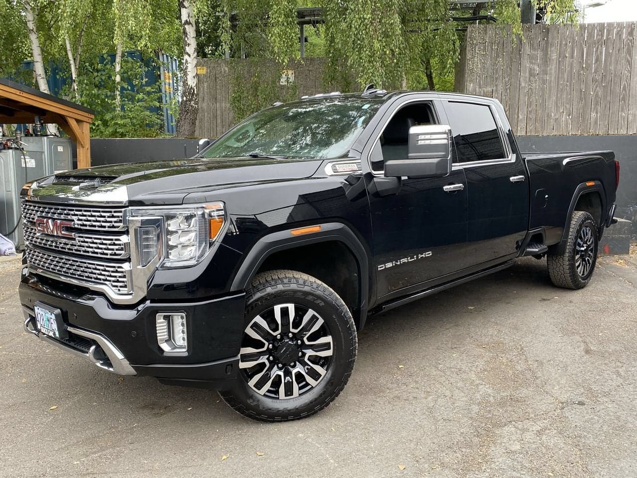 2020 GMC Sierra 3500 HD Denali — photo 1 of 49