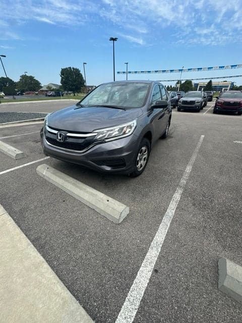 2016 Honda CR-V LX — photo 1 of 31