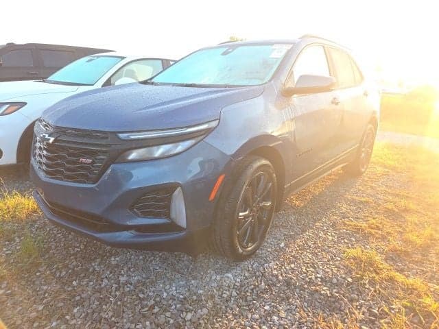2024 Chevrolet Equinox RS — photo 1 of 31