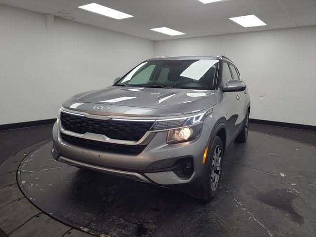 2022 Kia Seltos EX — photo 1 of 35
