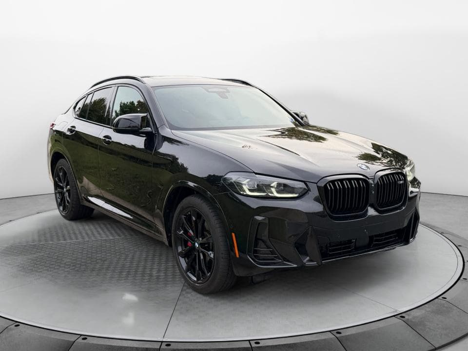 2023 BMW X4 M40i — photo 1 of 5
