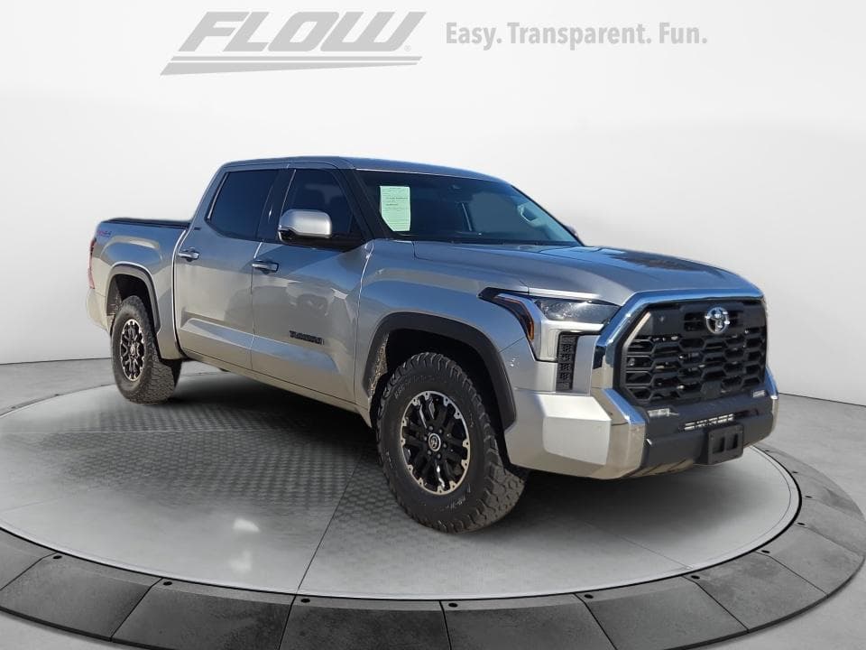 2023 Toyota Tundra 4WD SR5 — photo 1 of 5