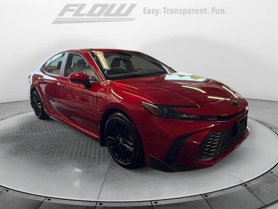 2026 Toyota Camry SE — photo 1 of 5