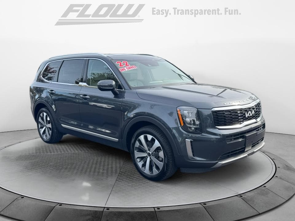 2022 Kia Telluride EX — photo 1 of 5