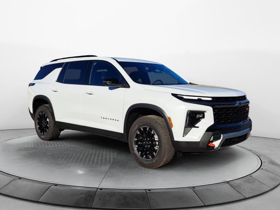 2026 Chevrolet Traverse AWD Z71 — photo 1 of 5