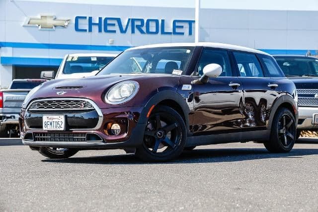 2017 Mini Clubman Cooper S — photo 1 of 5