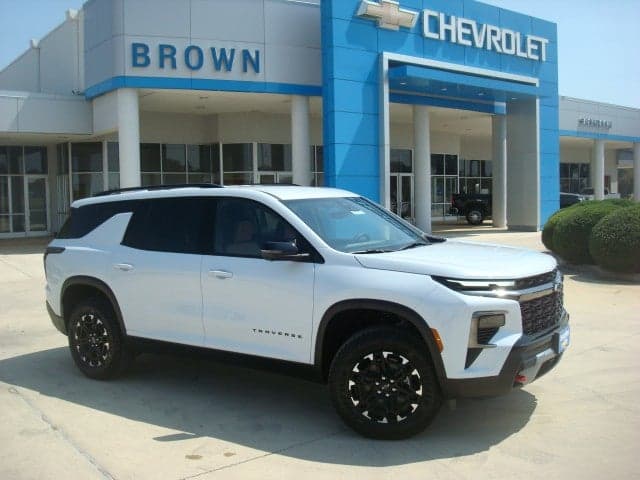 2027 Chevrolet Traverse Z71 — photo 1 of 34