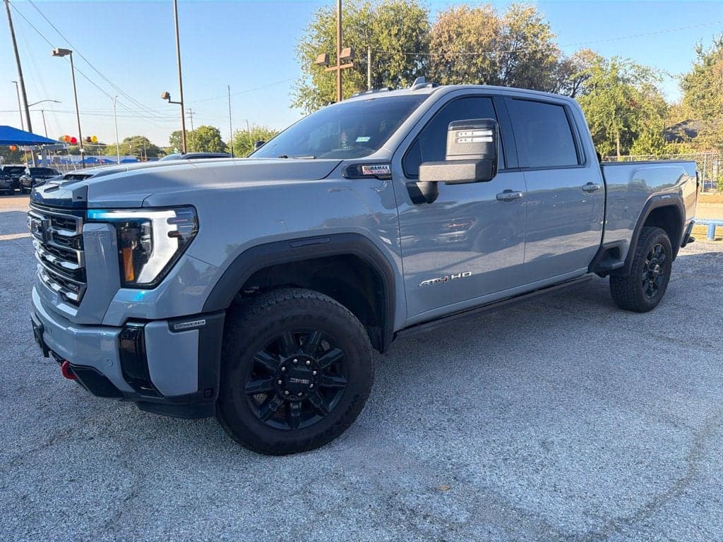 2025 GMC Sierra 2500HD AT4 — photo 1 of 25
