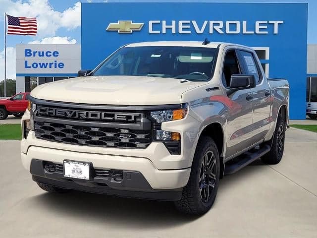 2026 Chevrolet Silverado 1500 Custom — photo 1 of 21