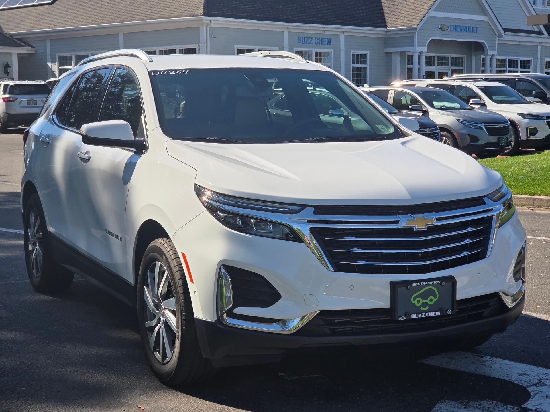 2024 Chevrolet Equinox Premier — photo 1 of 5