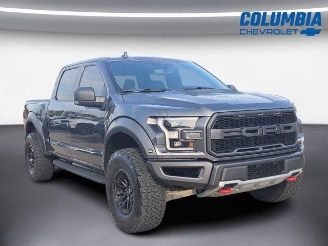2020 Ford F-150 Raptor — photo 1 of 34