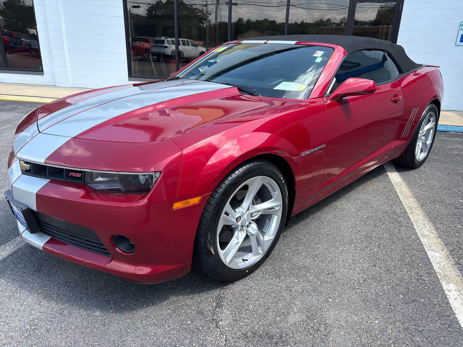 2015 Chevrolet Camaro LT — photo 1 of 20