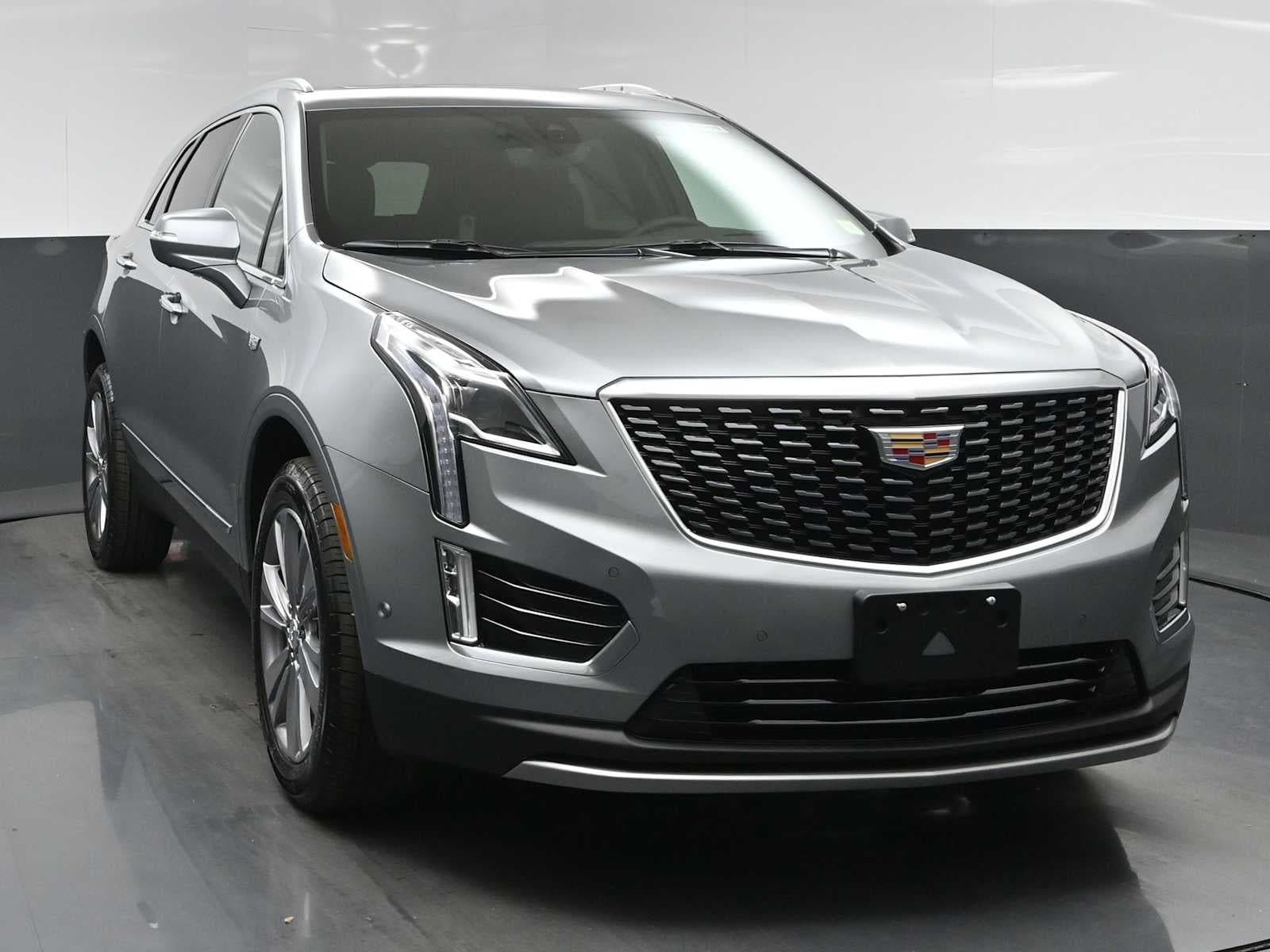 2026 Cadillac XT5 AWD Premium Luxury — photo 1 of 29