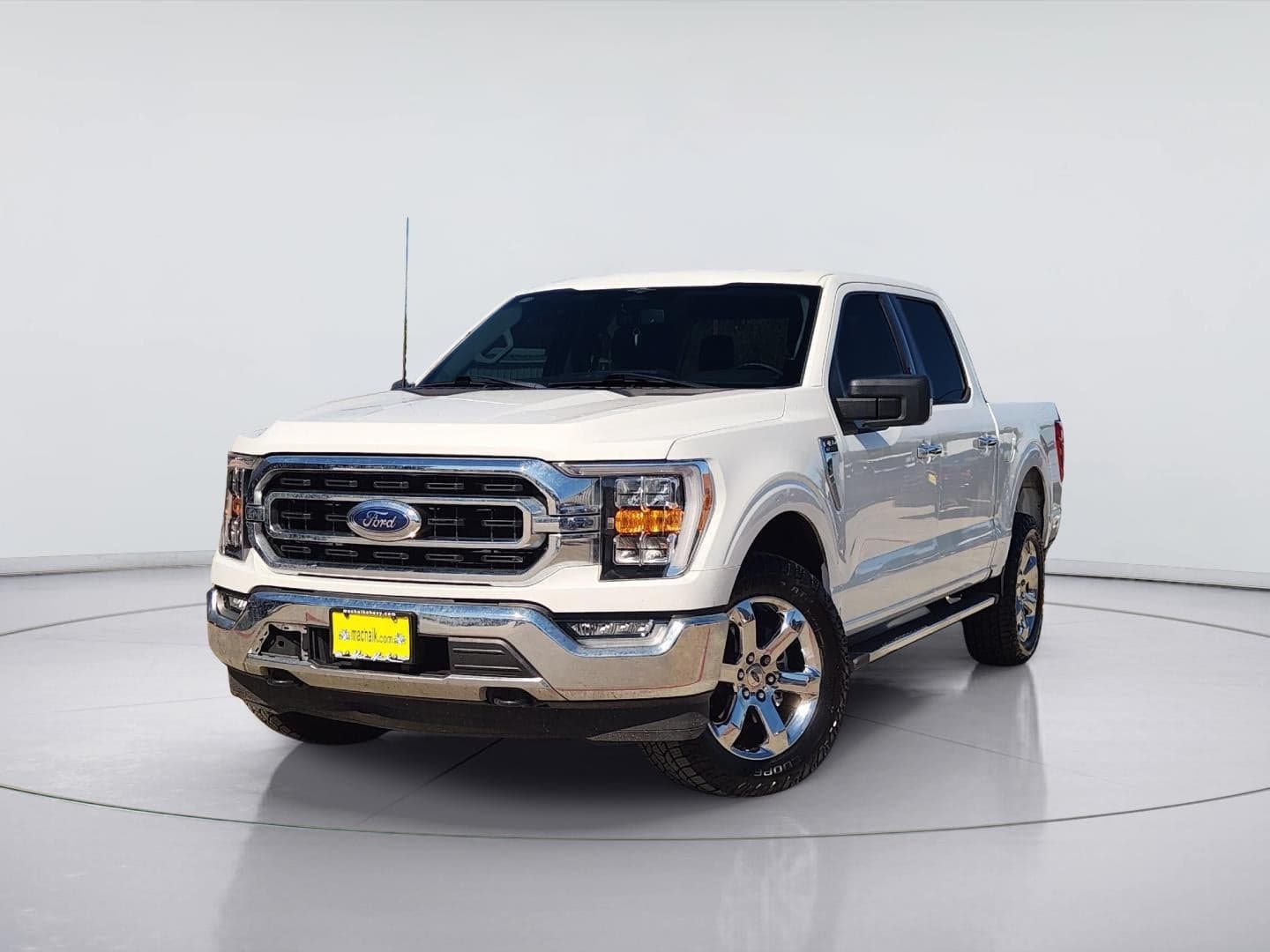 2023 Ford F-150 XLT — photo 1 of 5