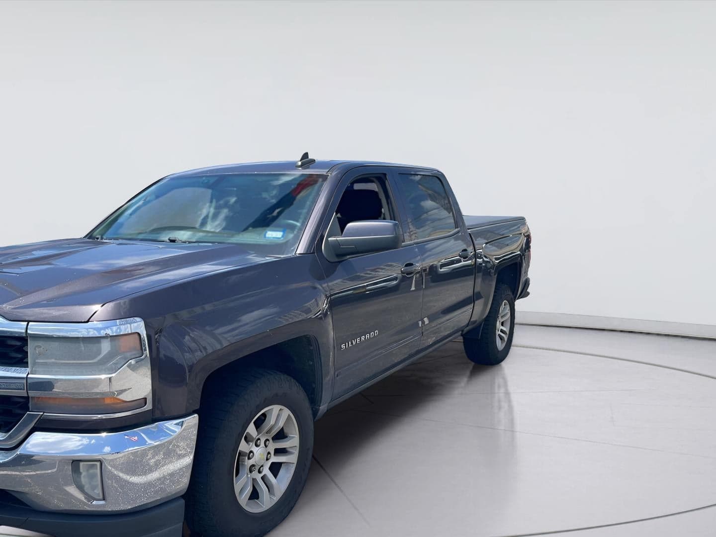 2016 Chevrolet Silverado 1500 LT — photo 1 of 5