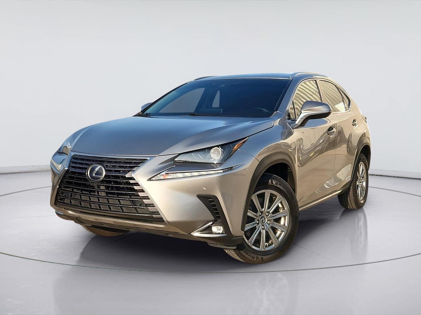 2019 Lexus Nx NX 300h — photo 1 of 45