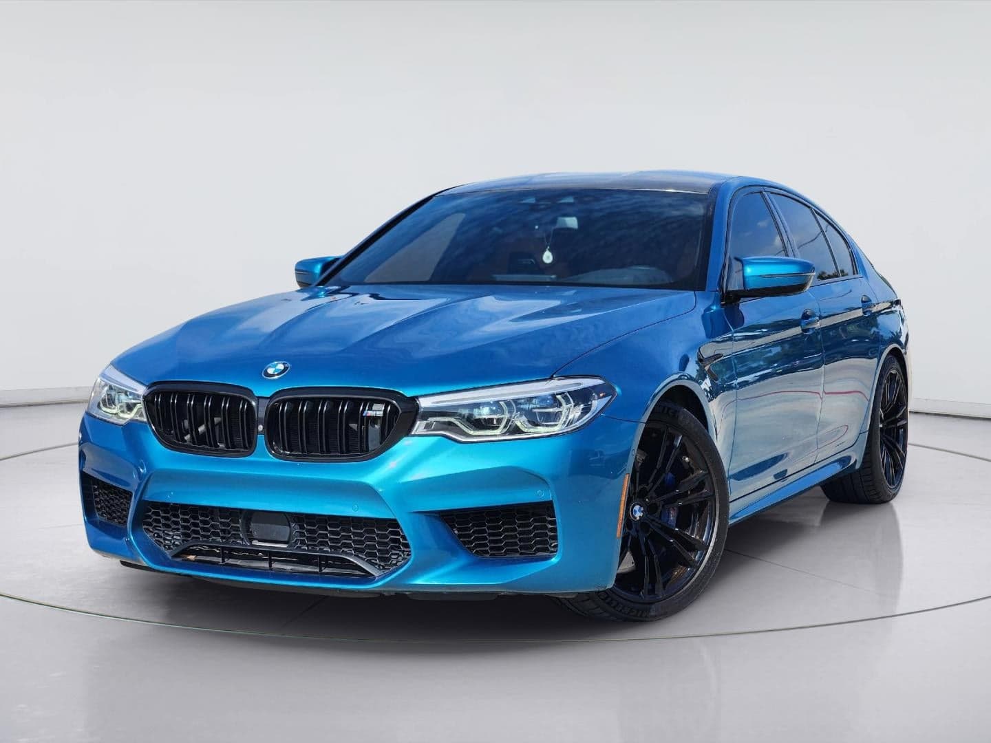 2018 BMW M5 Base — photo 1 of 5