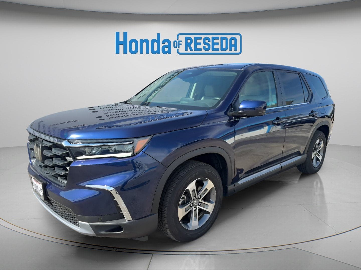 2025 Honda Pilot EX-L — photo 1 of 40