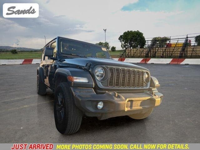 2024 Jeep Wrangler Sport S — photo 1 of 12