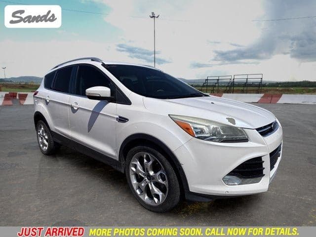 2016 Ford Escape Titanium — photo 1 of 11