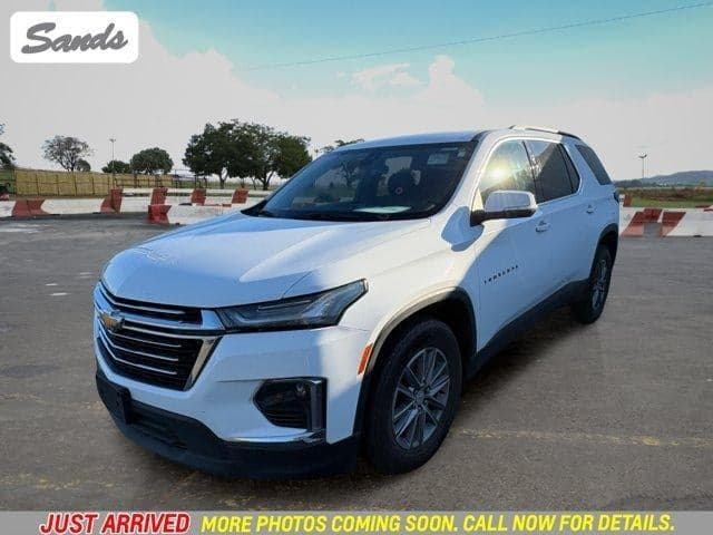 2023 Chevrolet Traverse LT Cloth — photo 1 of 5
