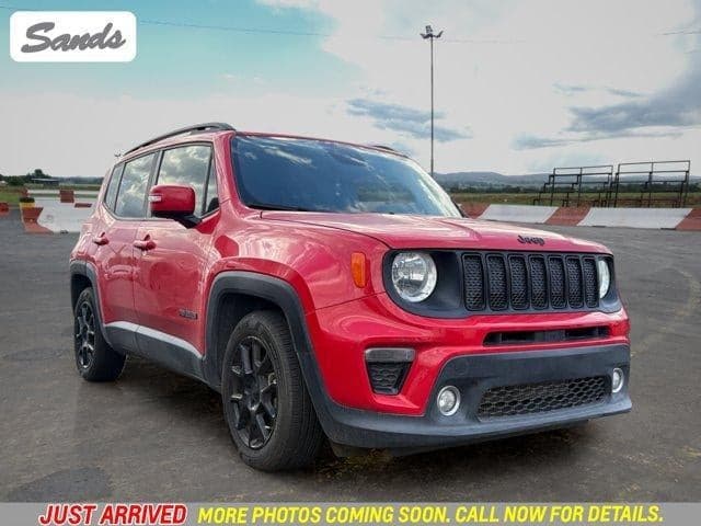 2020 Jeep Renegade Altitude — photo 1 of 5