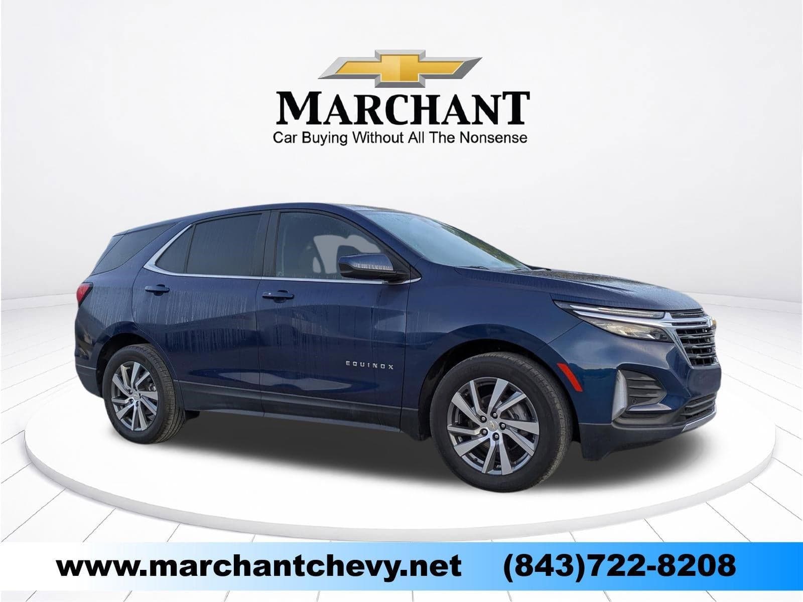 2022 Chevrolet Equinox FWD LT — photo 1 of 45