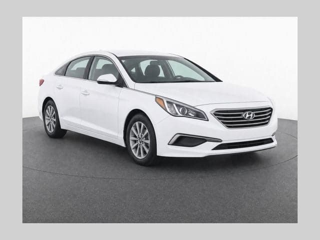 2016 Hyundai Sonata SE — photo 1 of 8
