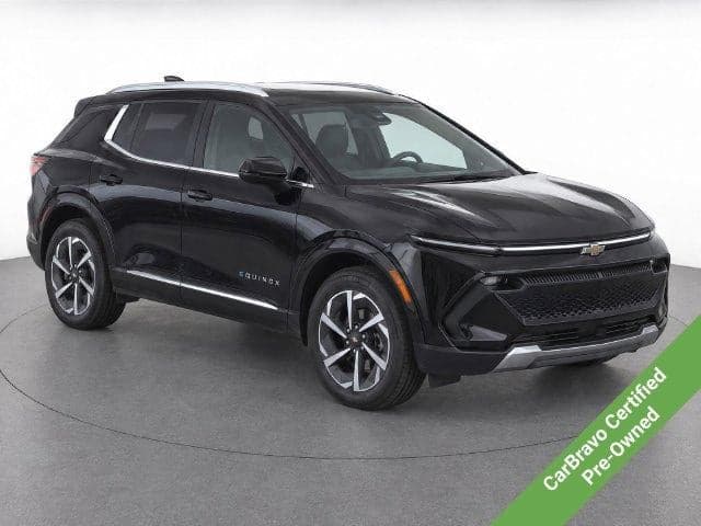 2024 Chevrolet Equinox EV LT — photo 1 of 8