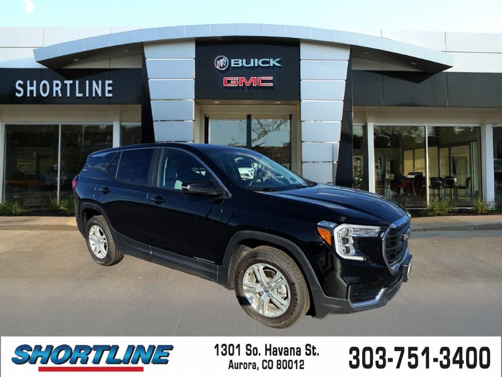 2024 GMC Terrain SLE — photo 1 of 5