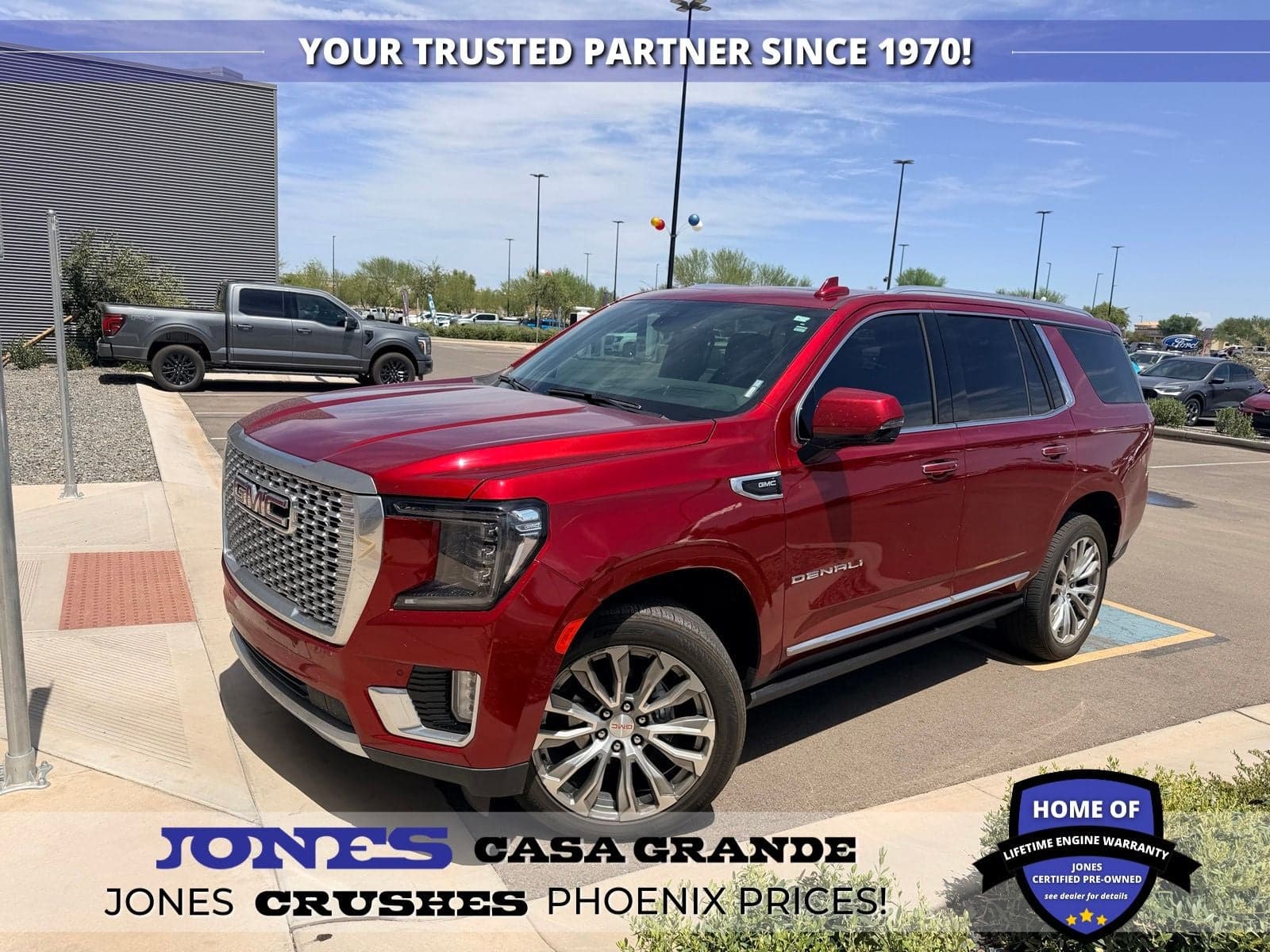 2021 GMC Yukon Denali — photo 1 of 4