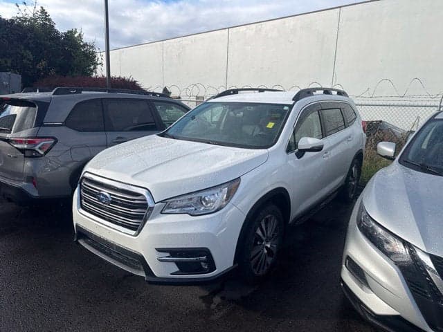 2020 Subaru Ascent Limited — photo 1 of 5