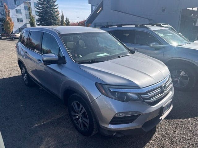 2016 Honda Pilot EX — photo 1 of 5