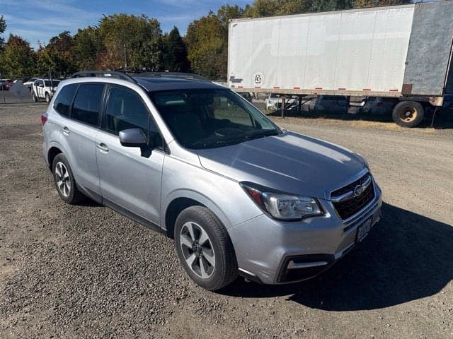 2018 Subaru Forester Base — photo 1 of 5