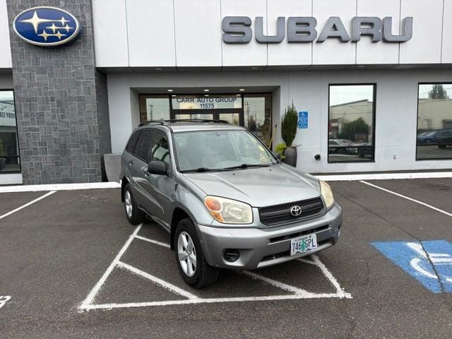 2005 Toyota RAV4 Base — photo 1 of 10
