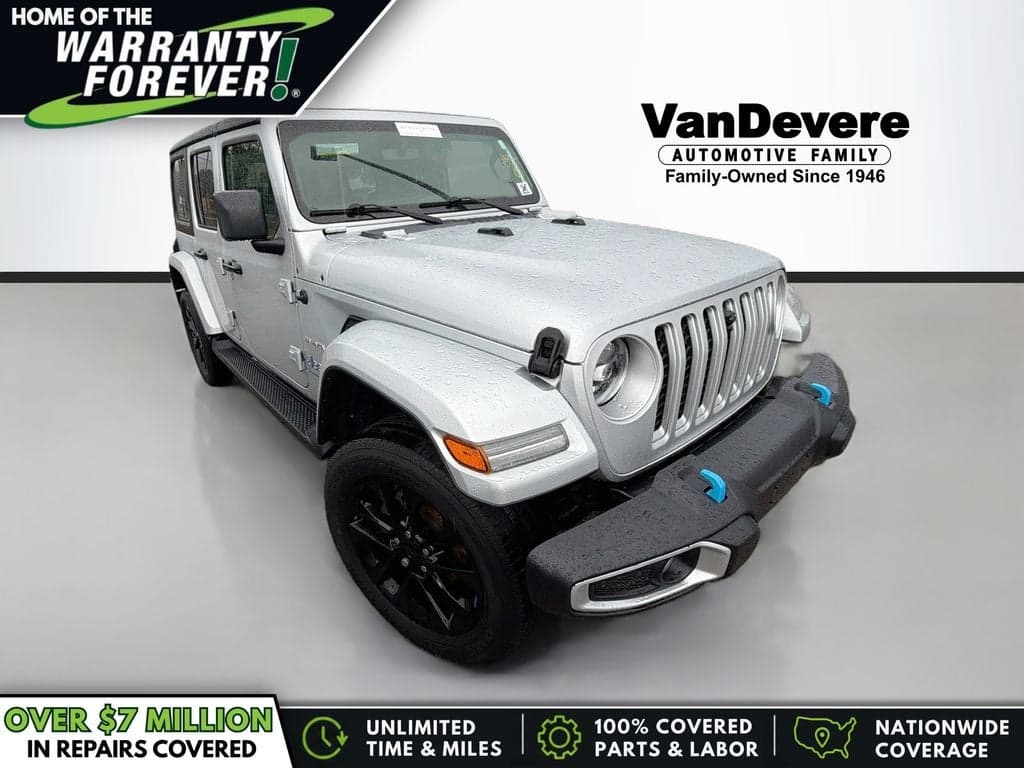 2023 Jeep Wrangler Sahara — photo 1 of 5