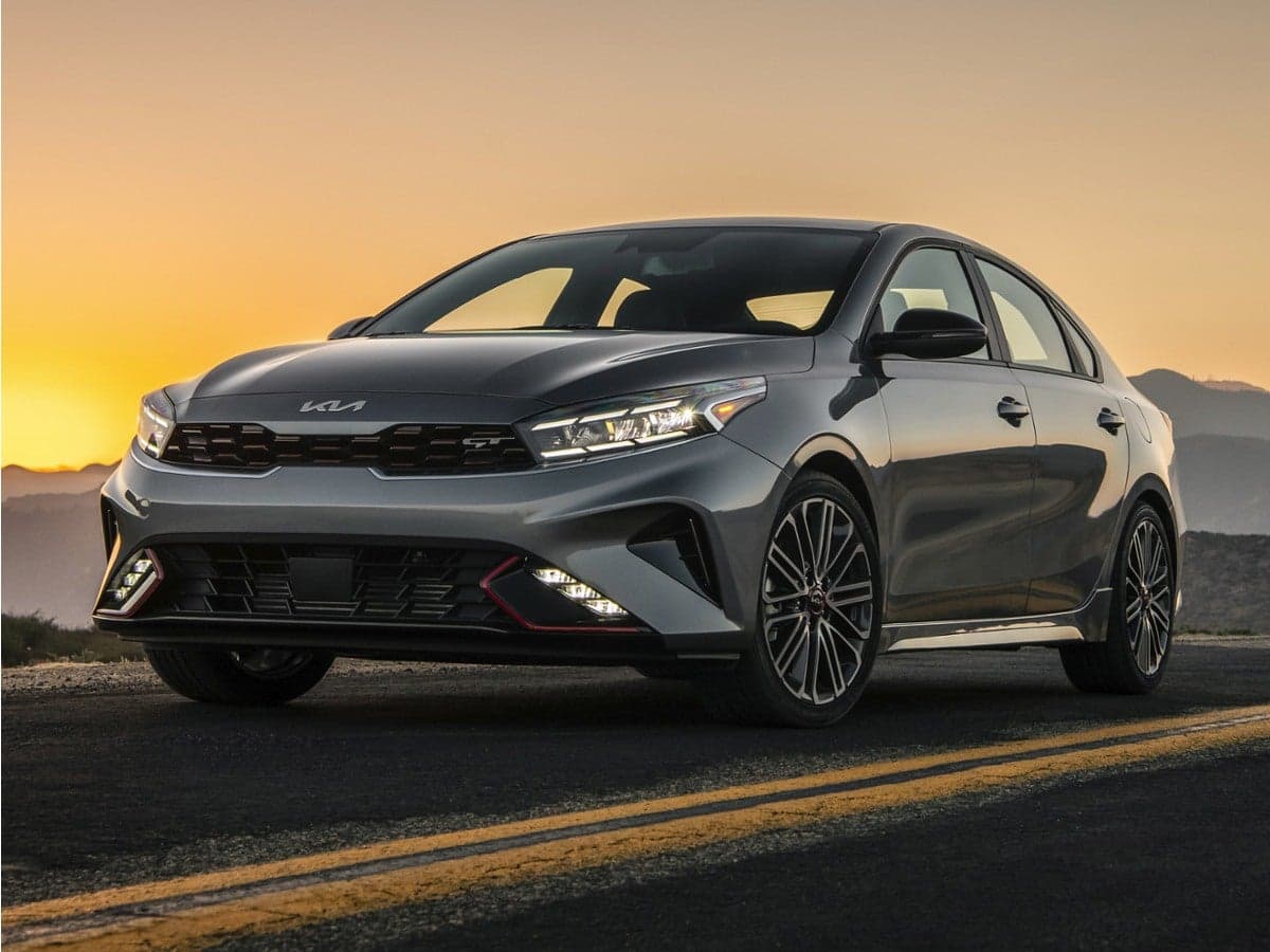 2023 Kia Forte LXS — photo 1 of 5