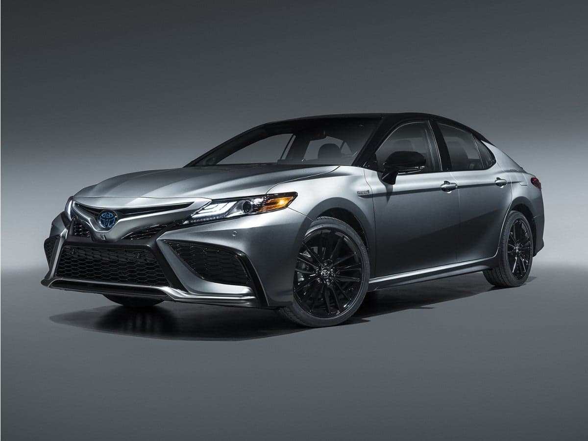 2023 Toyota Camry Hybrid SE — photo 1 of 5