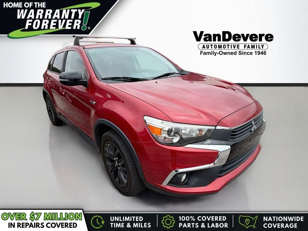 2017 Mitsubishi Outlander Sport Base — photo 1 of 9